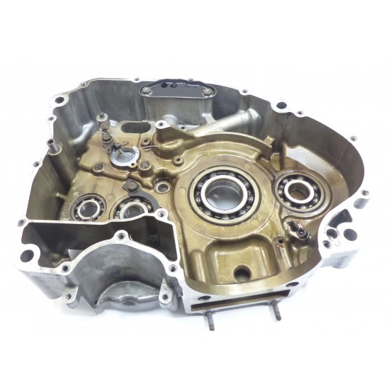 Carter moteur droit Suzuki 650 DR