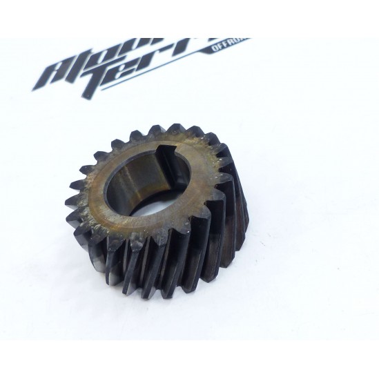 Pignon Yamaha 125 TDR 1994 / gear wheel