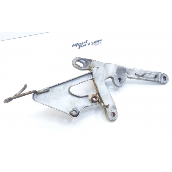 Support de cale-pied Yamaha 125 TZR