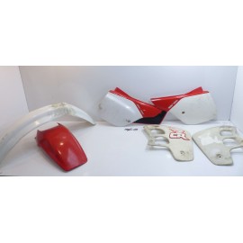 Lot de plastique Honda 80 CRM