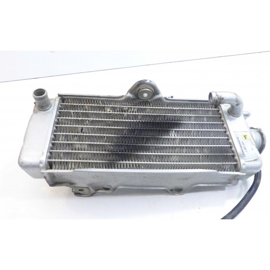 Radiateur droit HVA 250/360 wr 96 / radiator