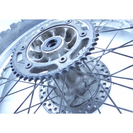 Roue arrière Suzuki 125 tsr / Wheel