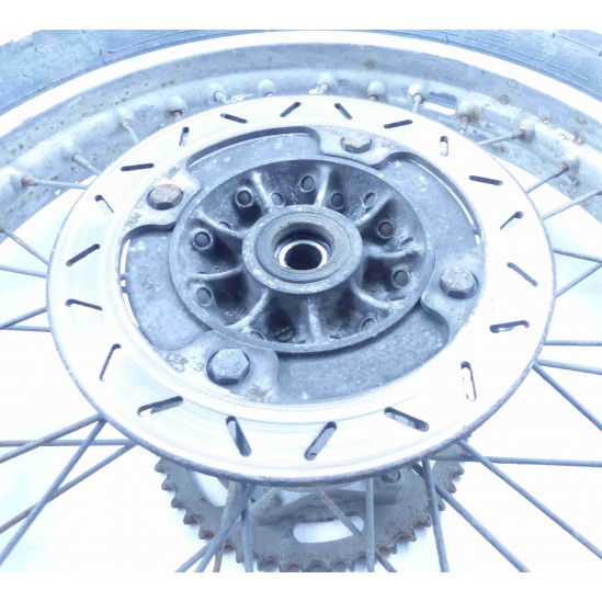 Roue arrière Suzuki 125 tsr / Wheel